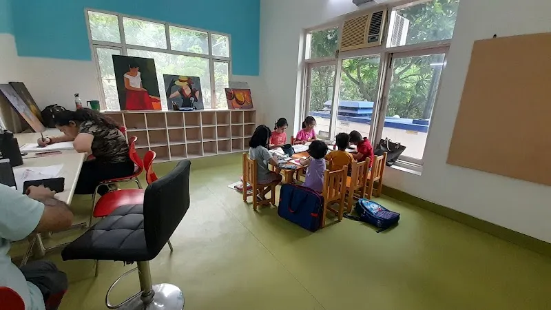 Art Avenue, Sketching and Drawing classes