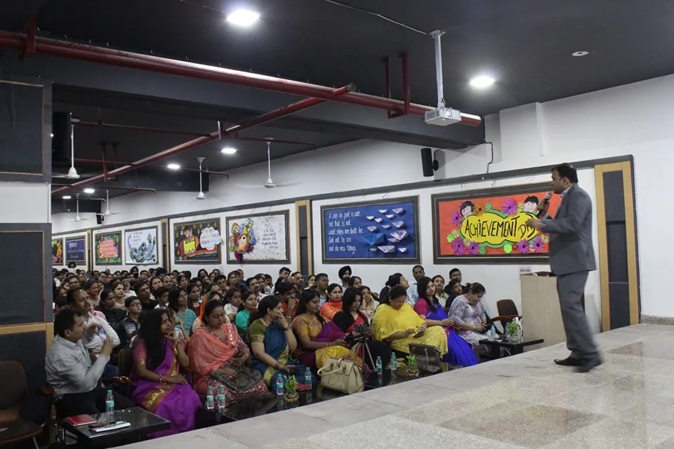 Artimax English Academy photo 2