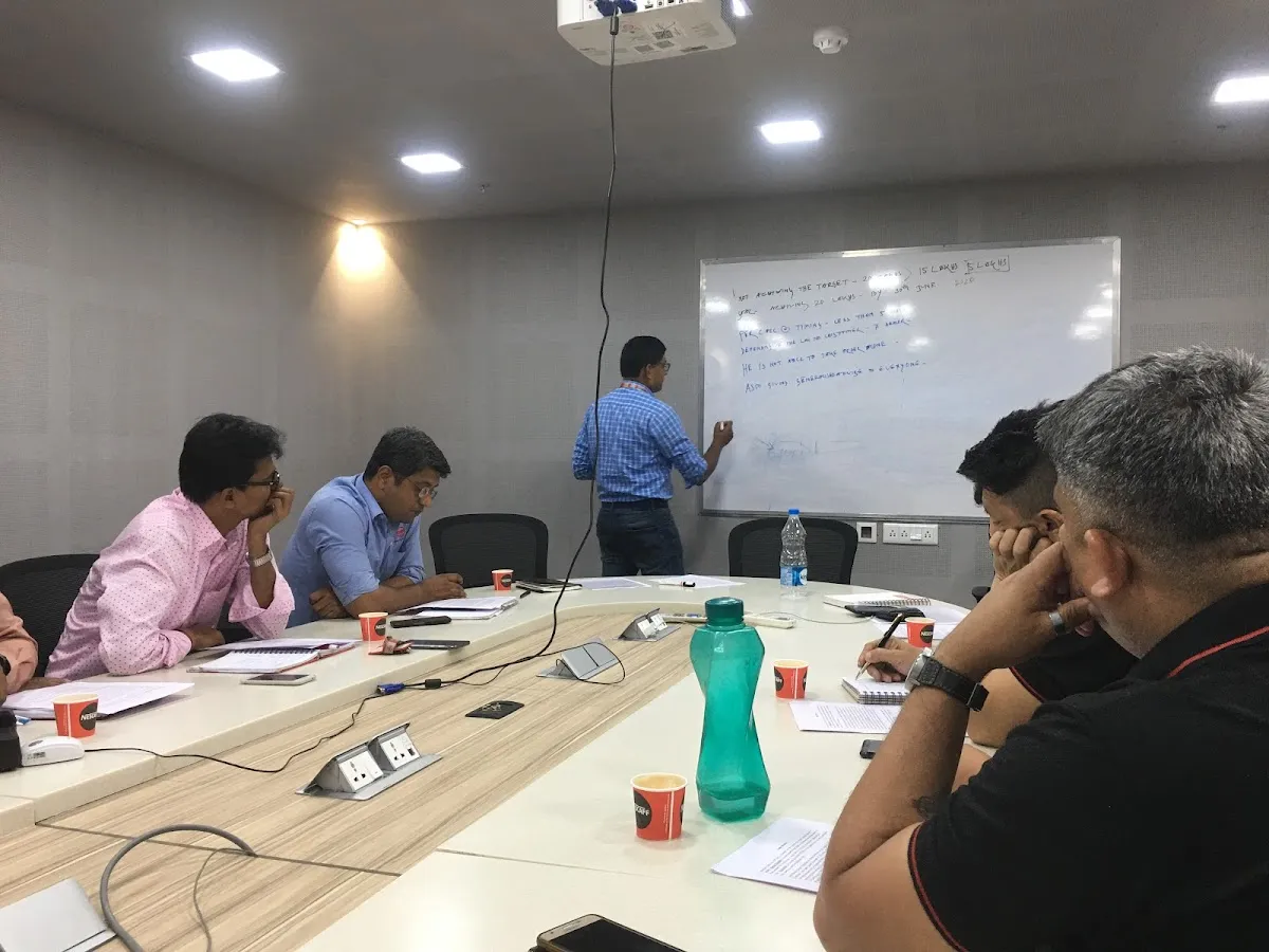 Artimax English Academy photo 3