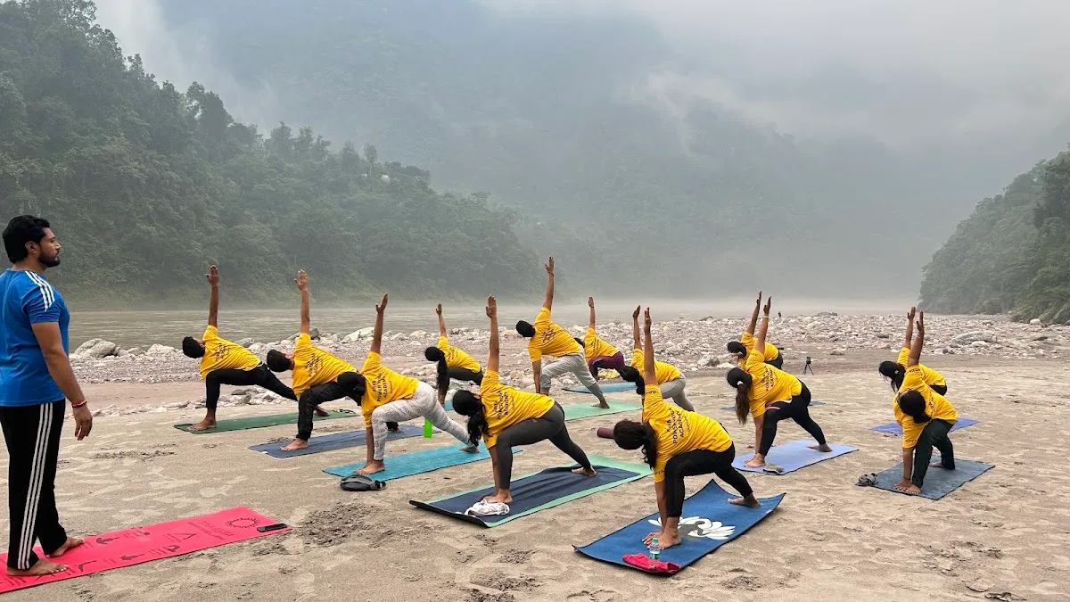 Arya Power Yoga Academy | Best Yoga Center in Mayfield Garden, Gurugram photo 4