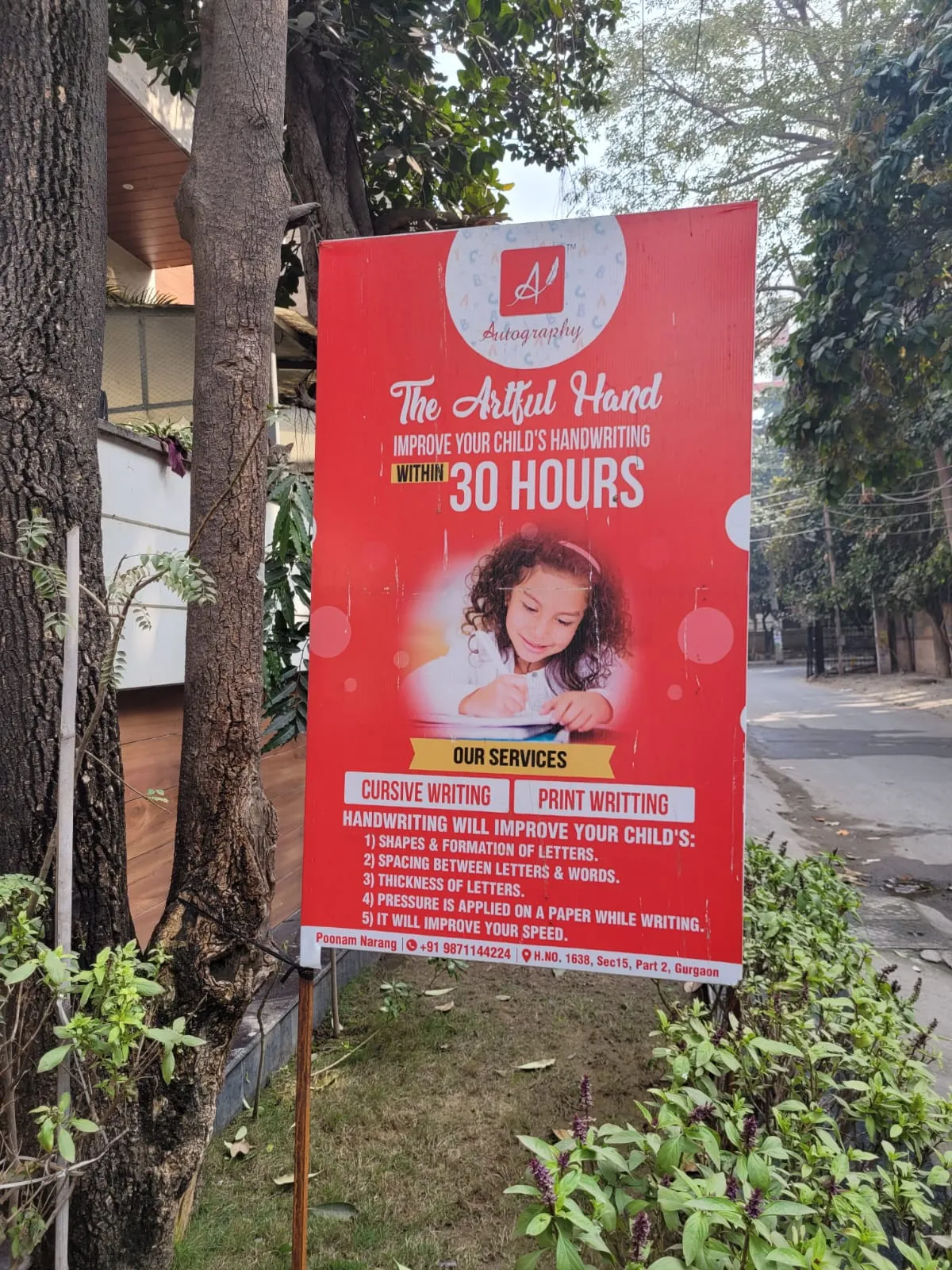 Autography Handwriting Classes By Ms.Poonam photo 2