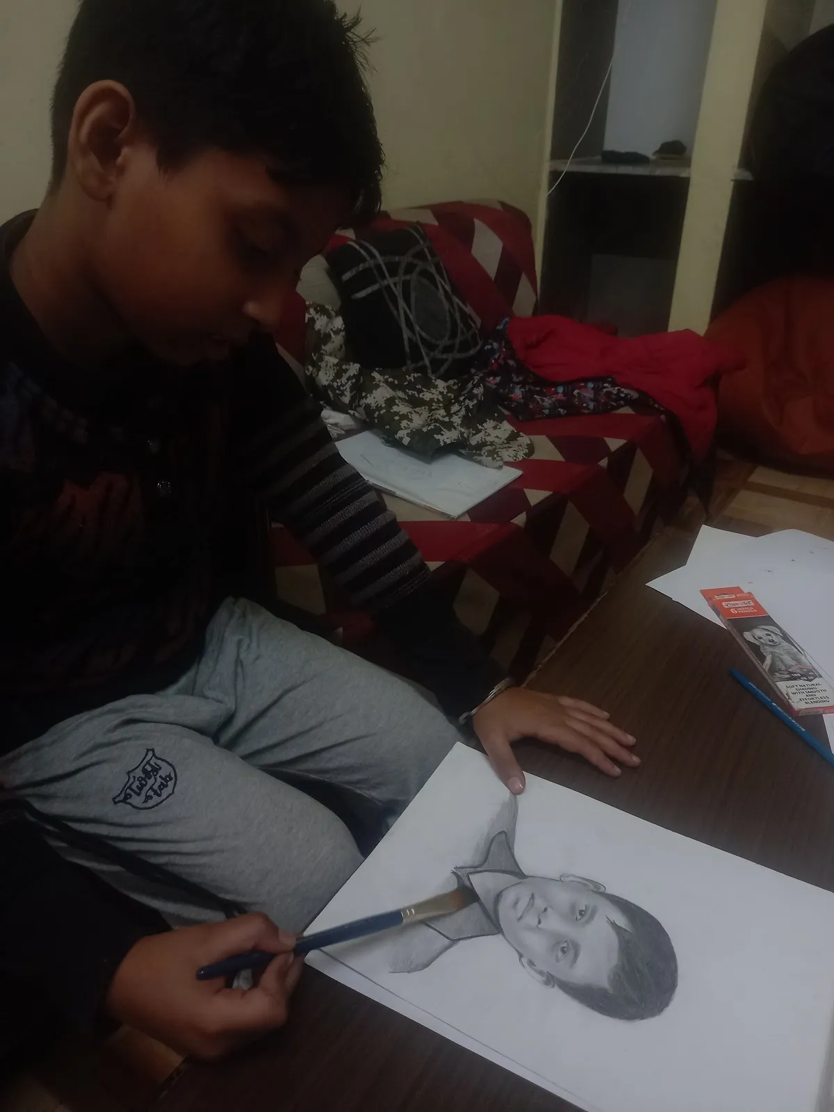 Best kids pencil sketch class photo 4