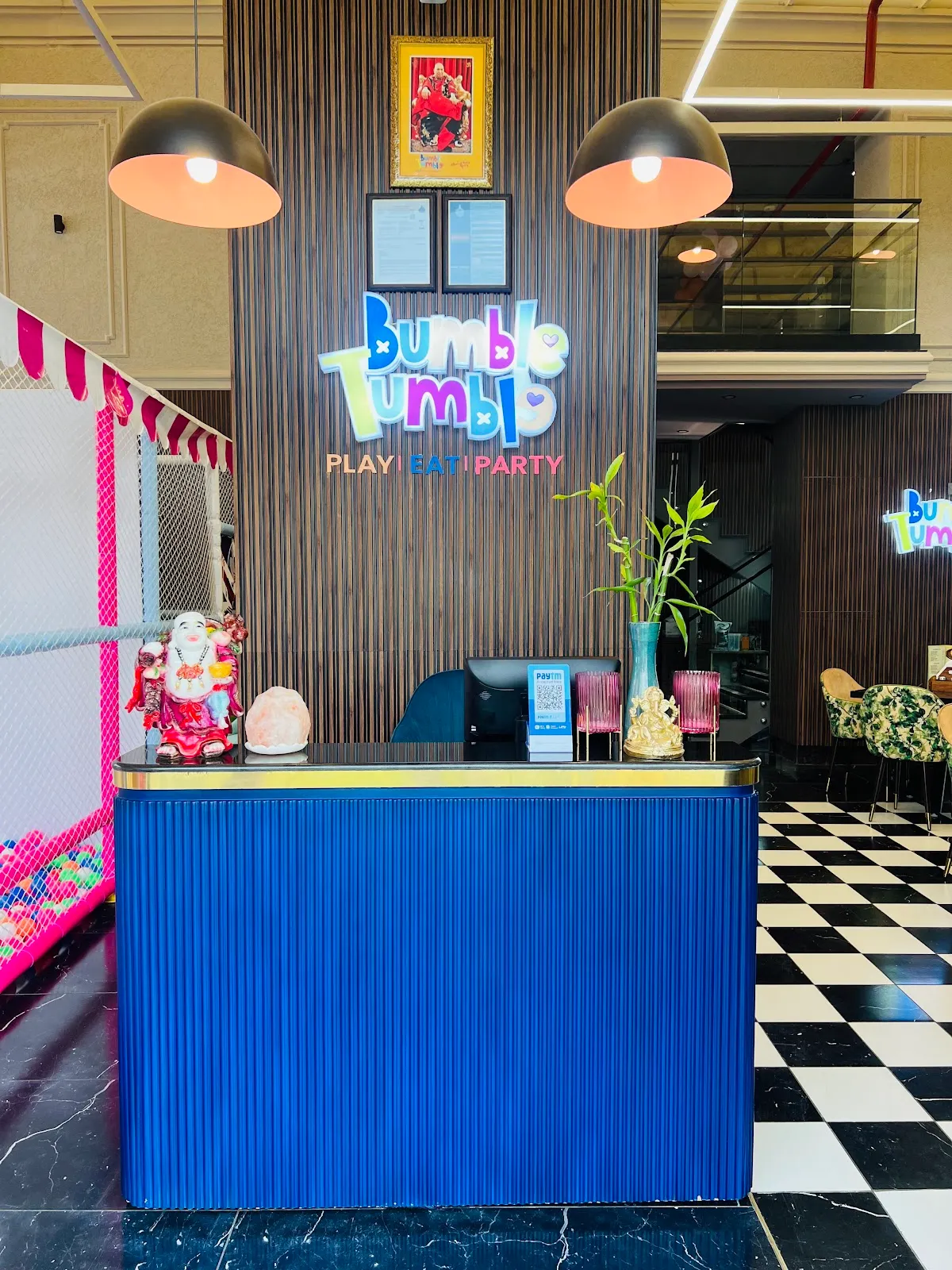 Bumble Tumble 83 photo 3