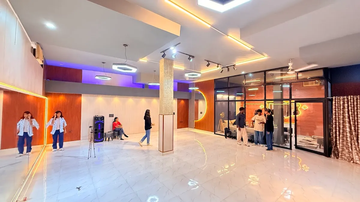 DABS-Dance & Arts Brij's Studio photo 4