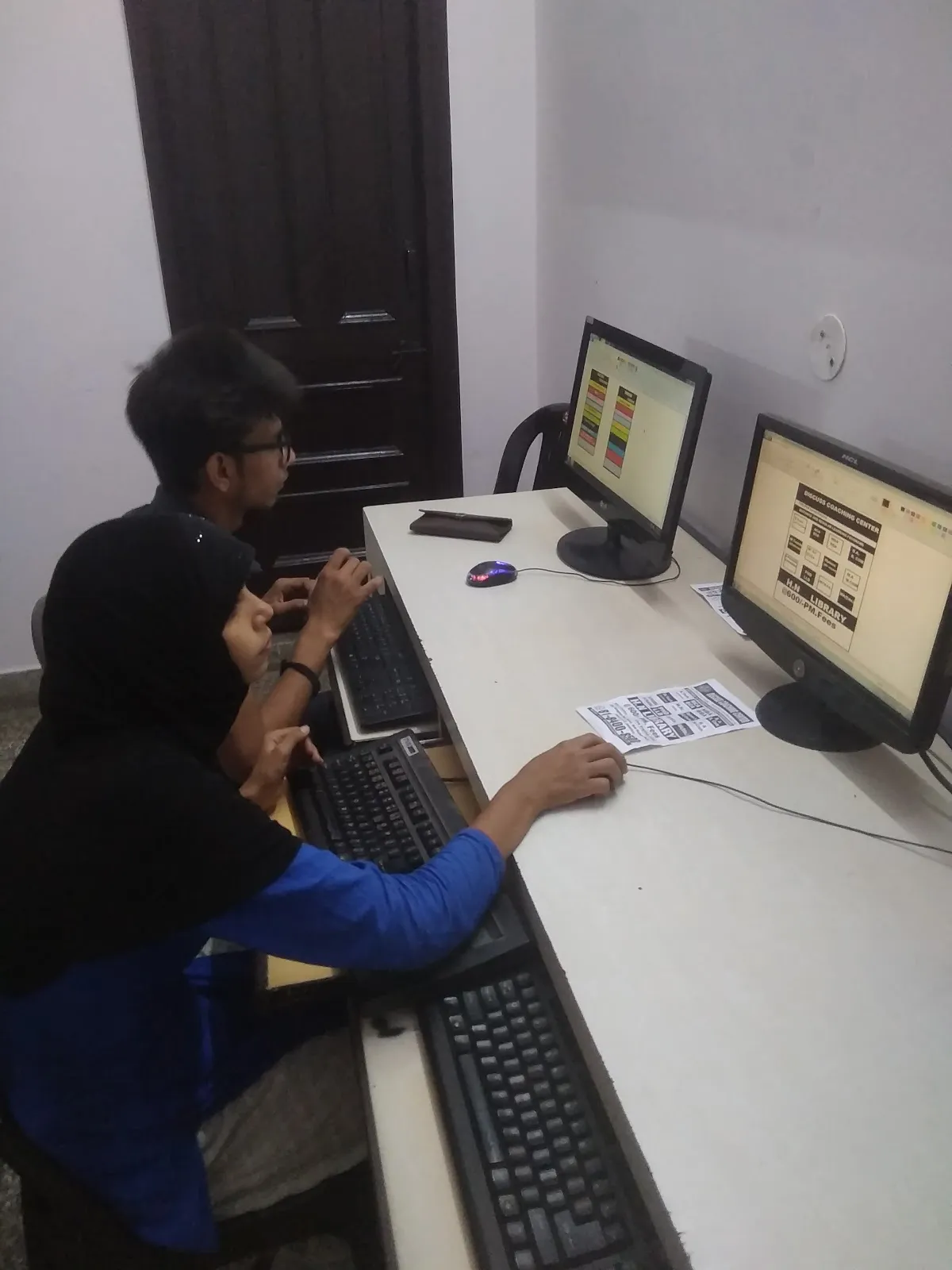 DISCUSS COACHING | English Spoken Institute | Computer Institute photo 4