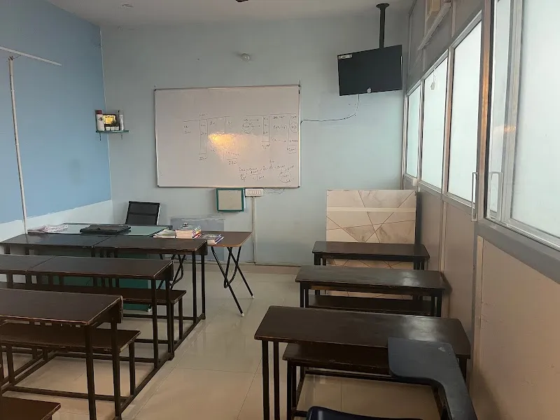 Edubase Tuition Classes (Classes 6th to 10th)