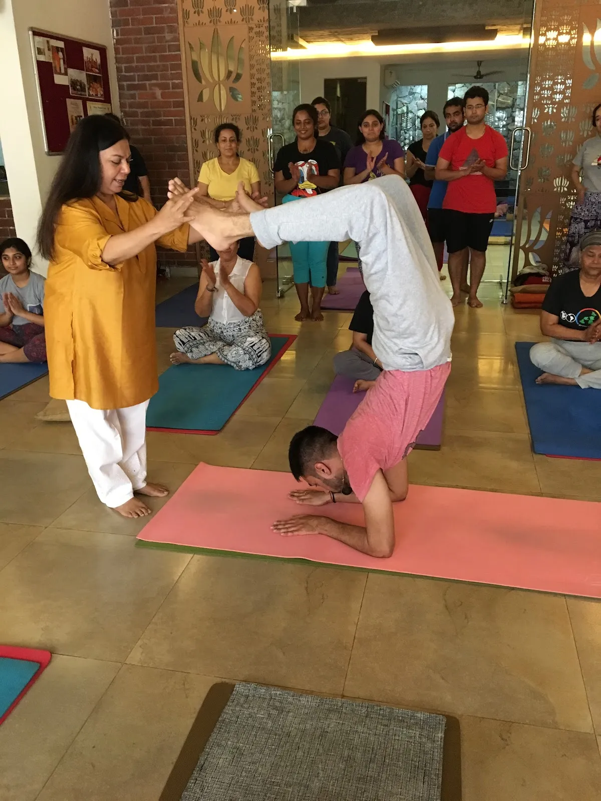EKAGRATA - Sivananda Yoga / Yoga Studio / Yoga Center Gurgaon Sushant lok photo 5