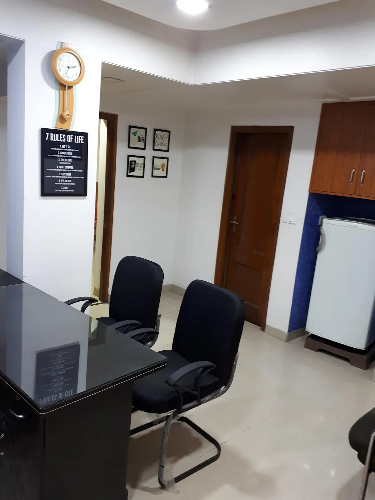 English, IELTS & French Courses | English Academy photo 4