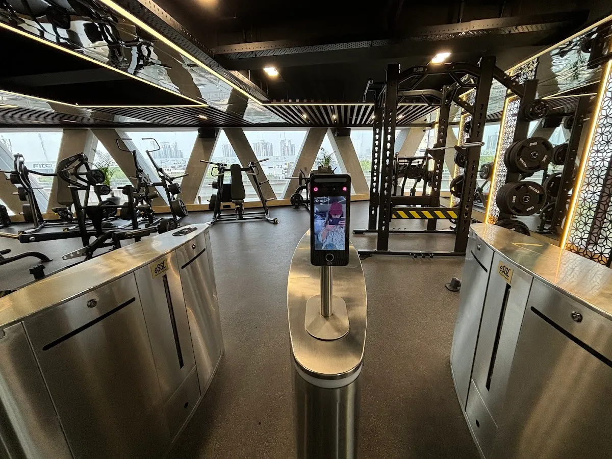 Fitclub - Golf Course Road photo 4