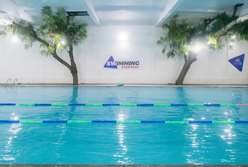 Fitso Sector 43 EAS, Multi-Sports