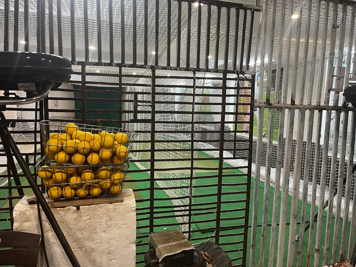 Frolic Sports photo 4