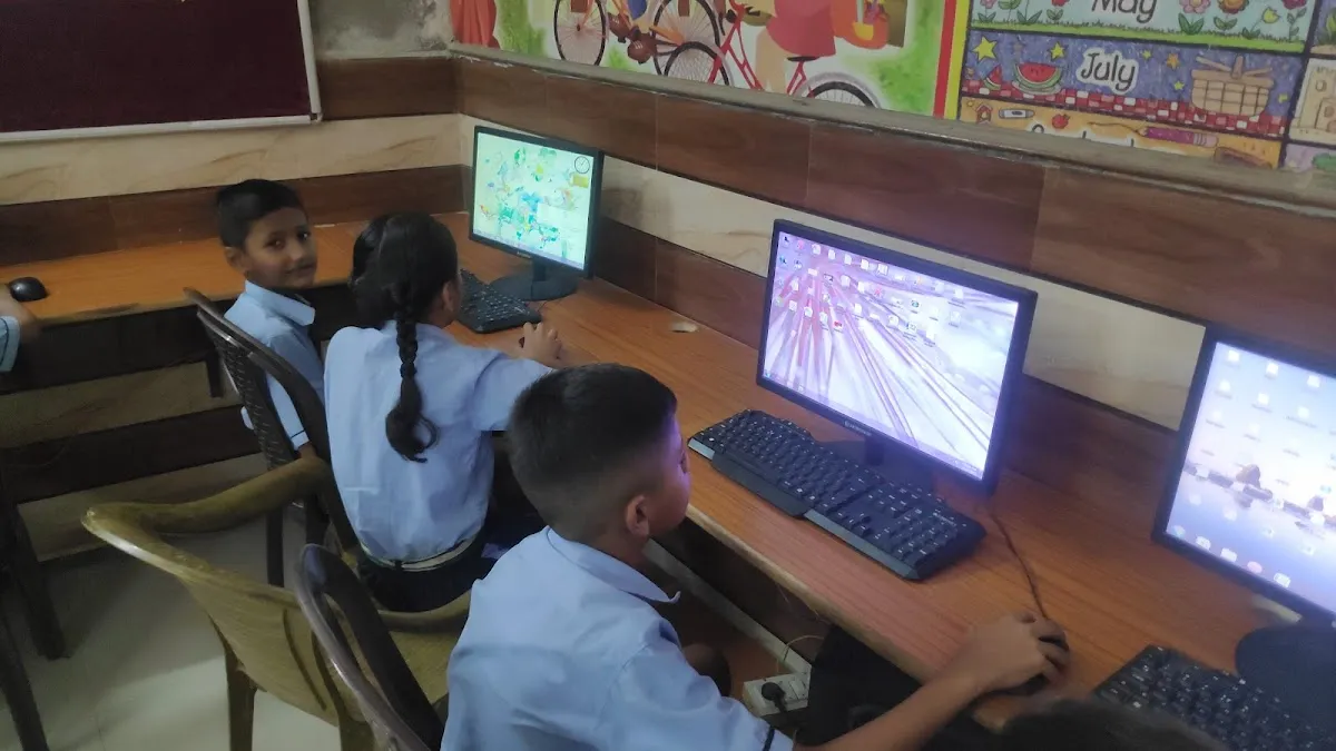 Green Field Computer Academy photo 3