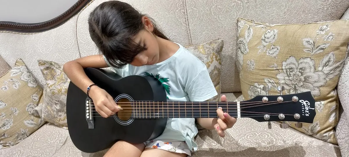 Guitar Classes photo 5