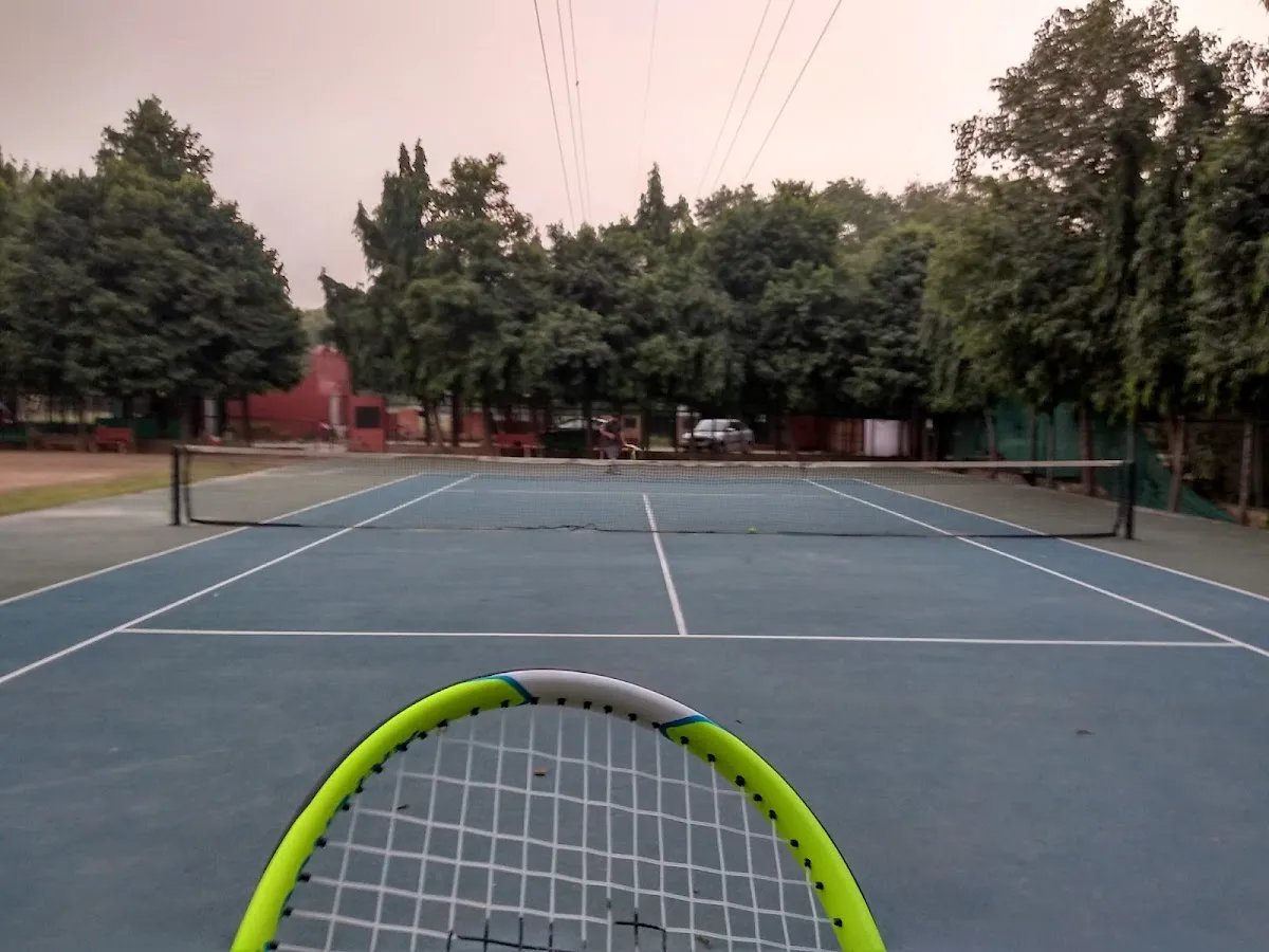 HUDA Tennis Court photo 4