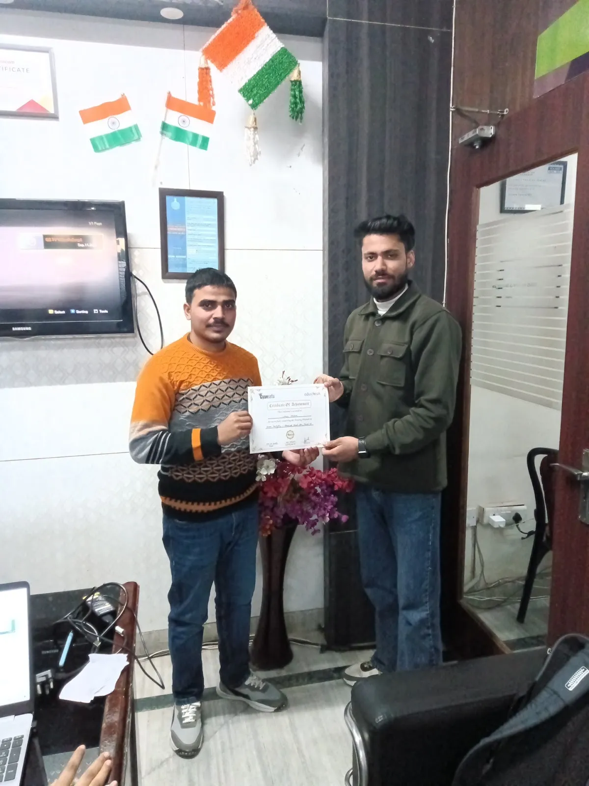 iClass Gyansetu - Data Science, Data Analytics, Python, AI ML, Power BI, Devops, Software Training Institute Gurgaon photo 3