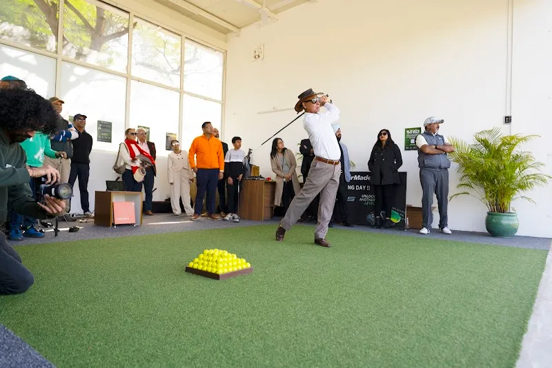 Karma Lakelands Golf Academy