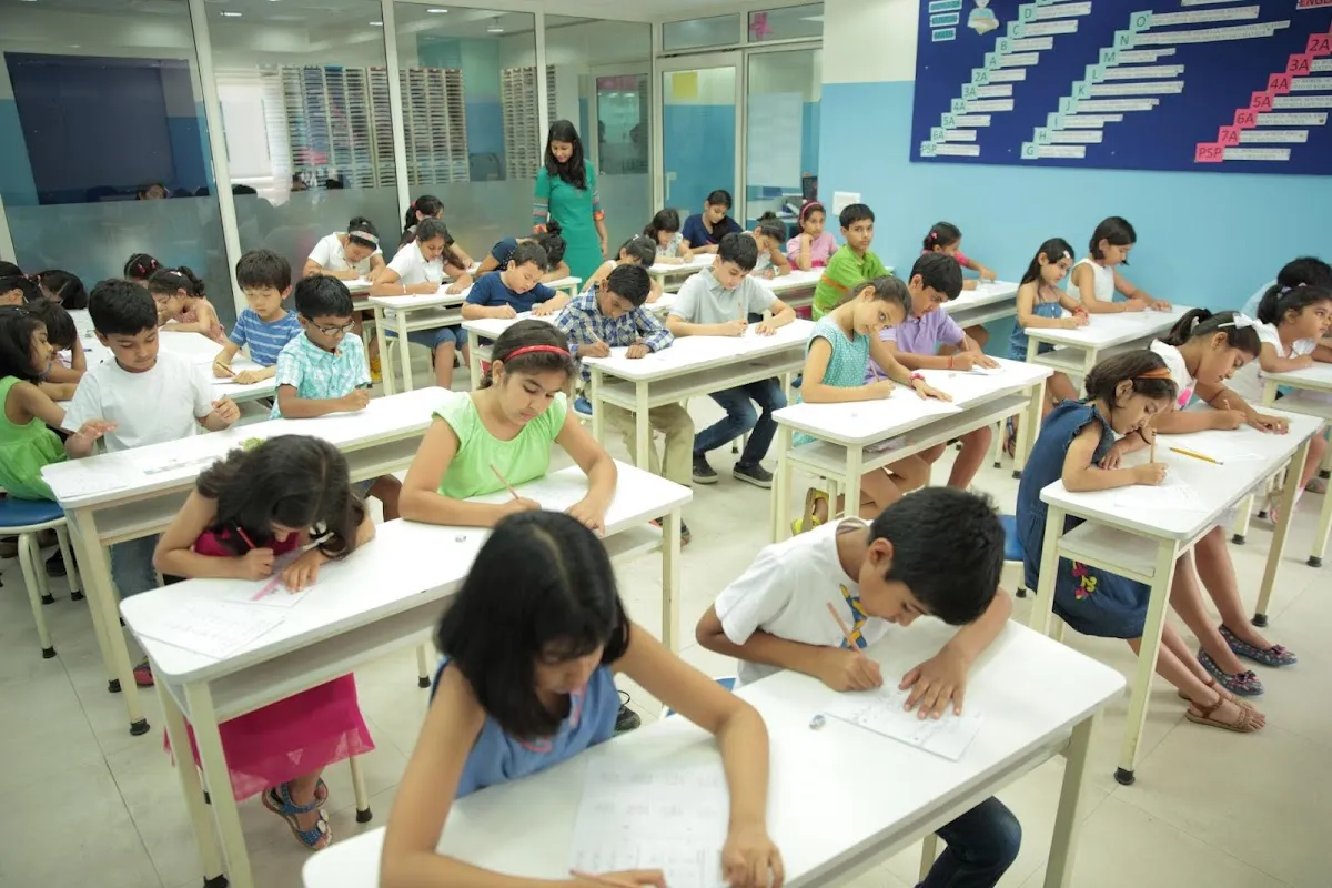 Kumon Maths & English Classes:Best Kids Learning Centre in South City 1 photo 2