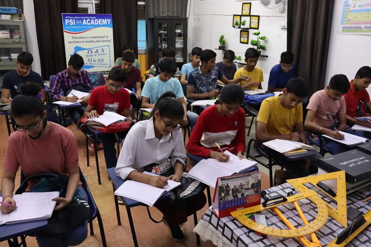 Math class tution for 9th 10th 11th 12th near Rajiv chowk photo 4