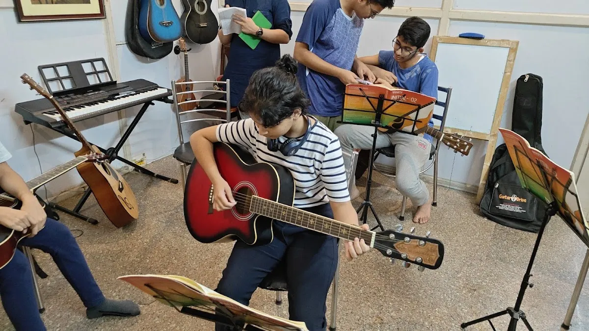 Music Classes & Dance Classes at Swar Kala Sangam Gurgaon photo 5