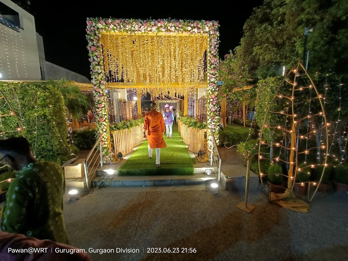 Nirvana Patio Club photo 2