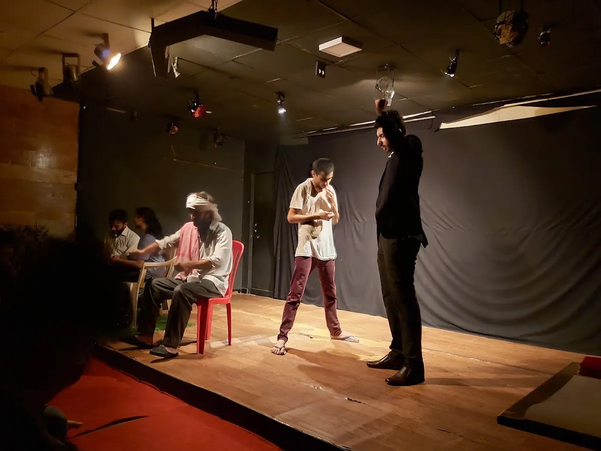 Rang Parivartan Studio photo 3