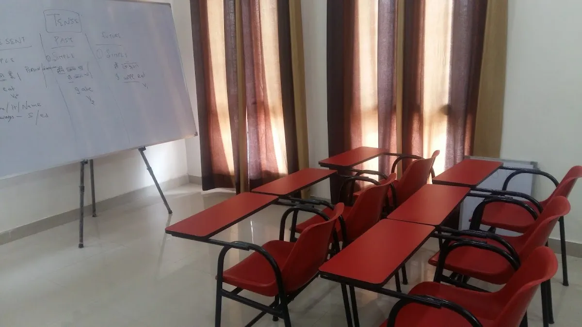 S M COACHING photo 3