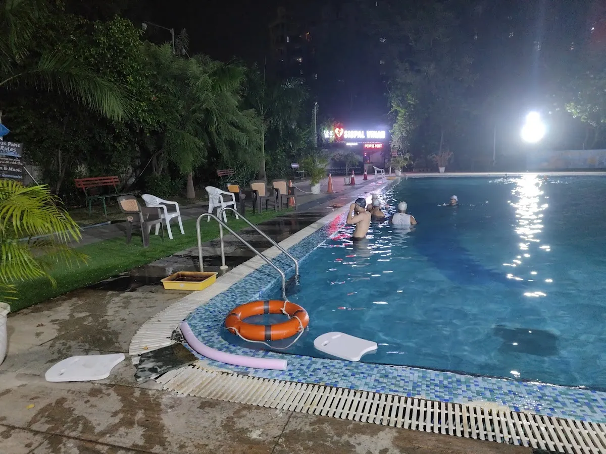 Sispal vihar swimming pool photo 4