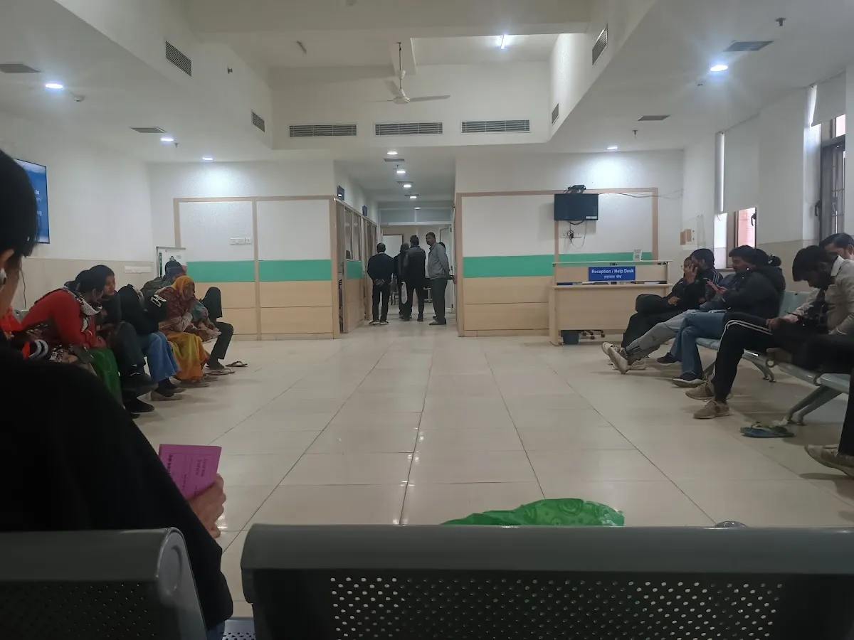 Sportyzo Badminton Academy in Sector 62, Gurgaon photo 6