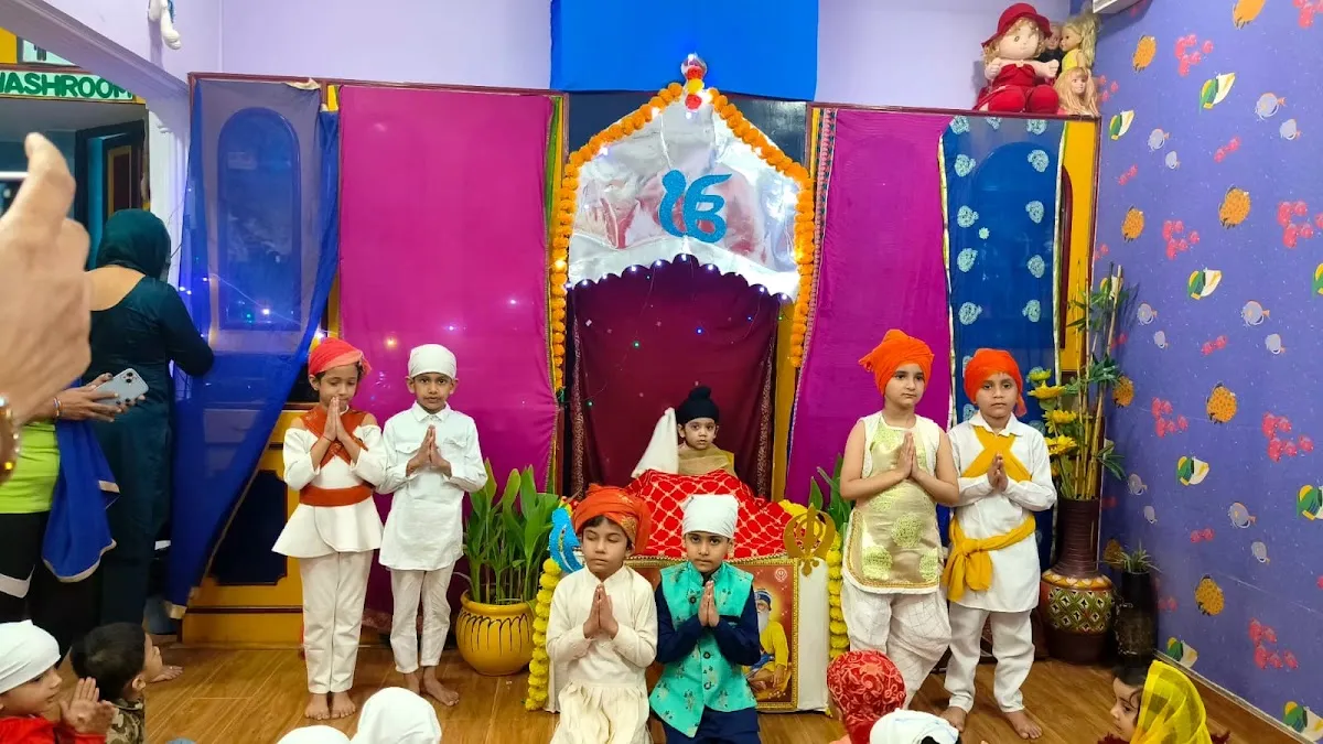 Step & Learn Preparatory School Sector 15 Gurgaon photo 2