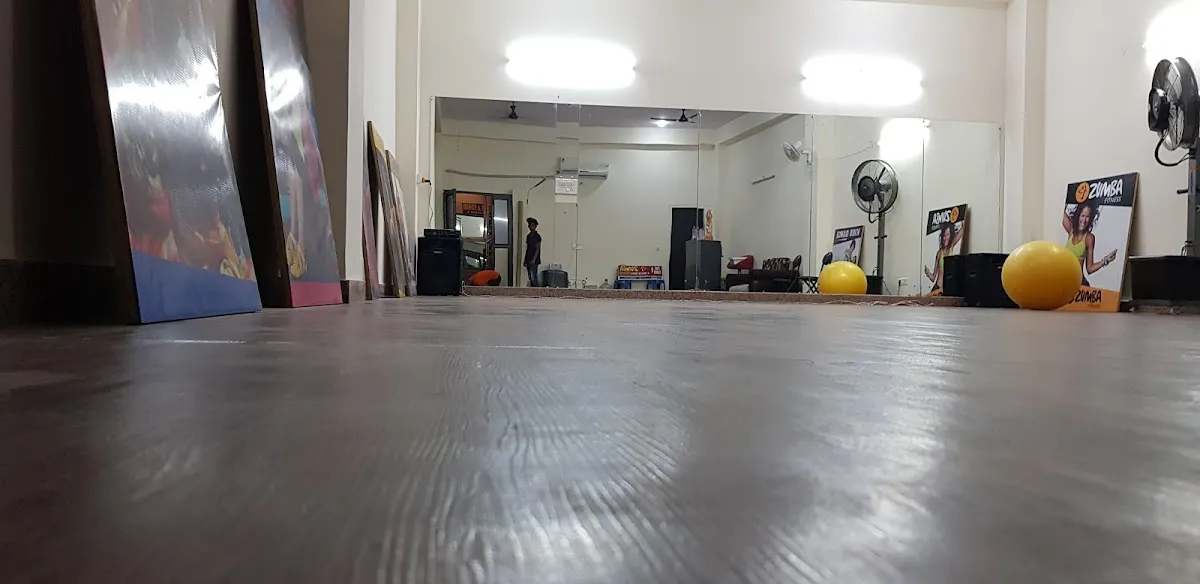 Studio dance fitness by amit photo 4