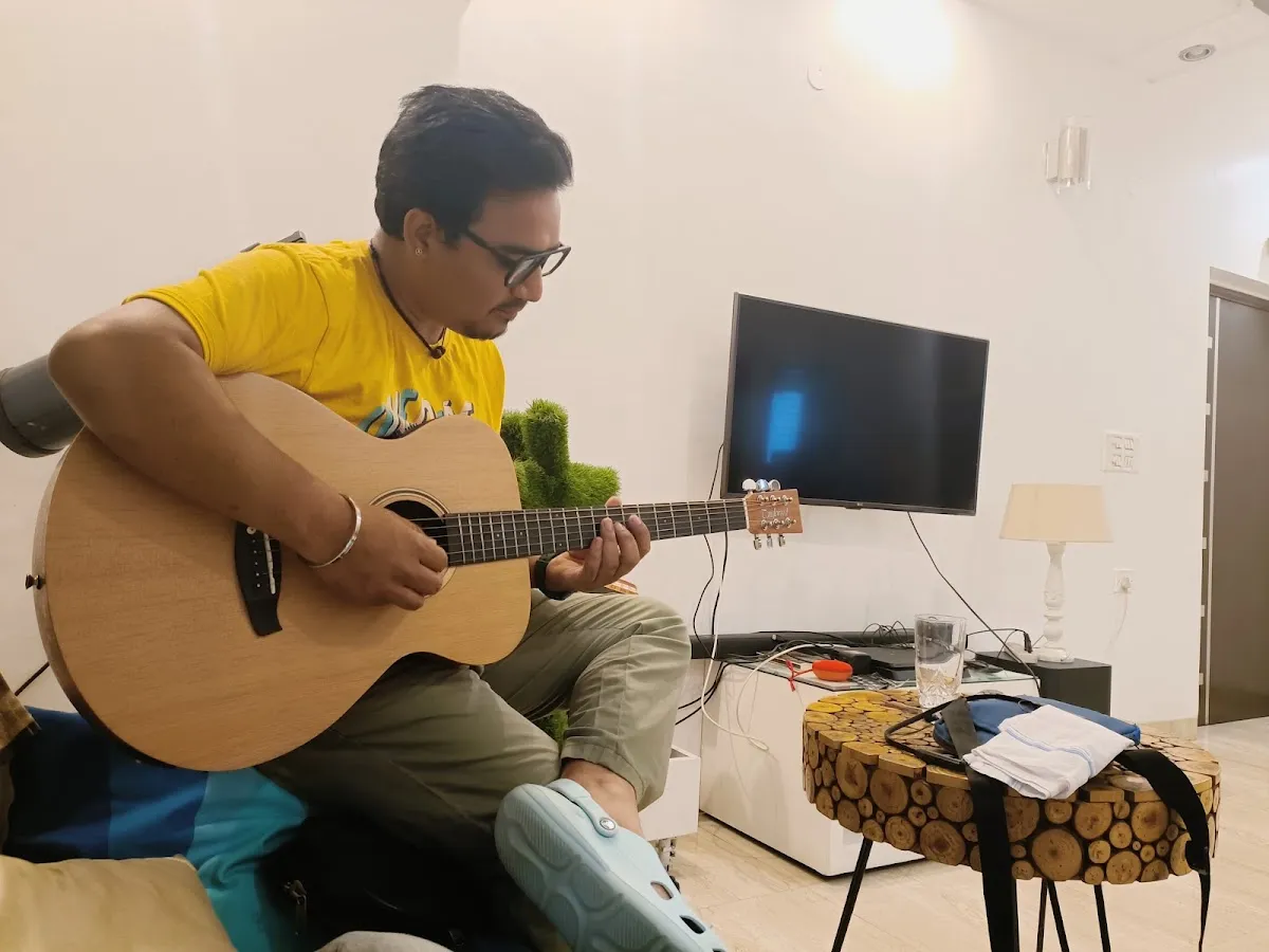 The Guitar Cafe photo 6