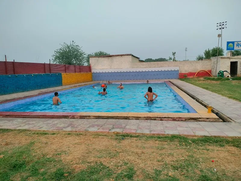 The royal swimming pool