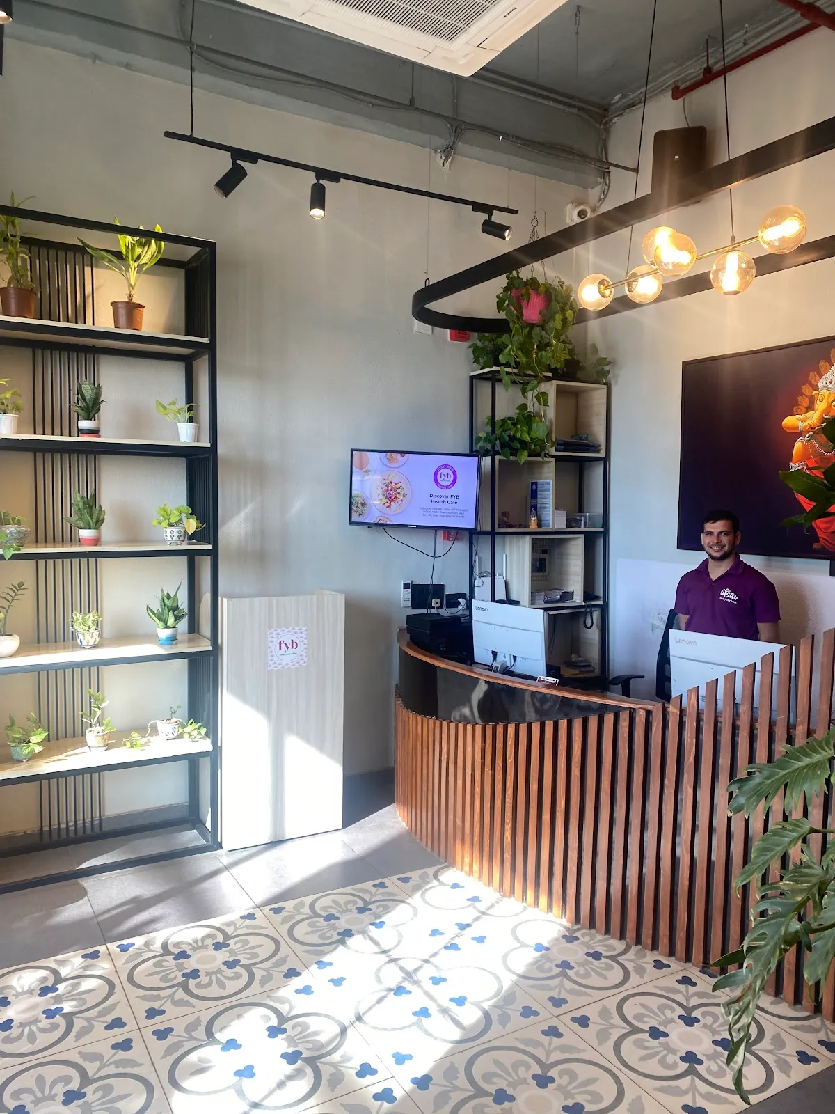 Utsav Yoga, Sec-66 m3m cosmopolitan mall - Yoga Studio, Ayurveda & Health Cafe photo 3