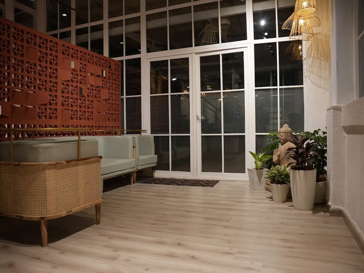 Utsav Yoga, Sec-66 m3m cosmopolitan mall - Yoga Studio, Ayurveda & Health Cafe photo 6