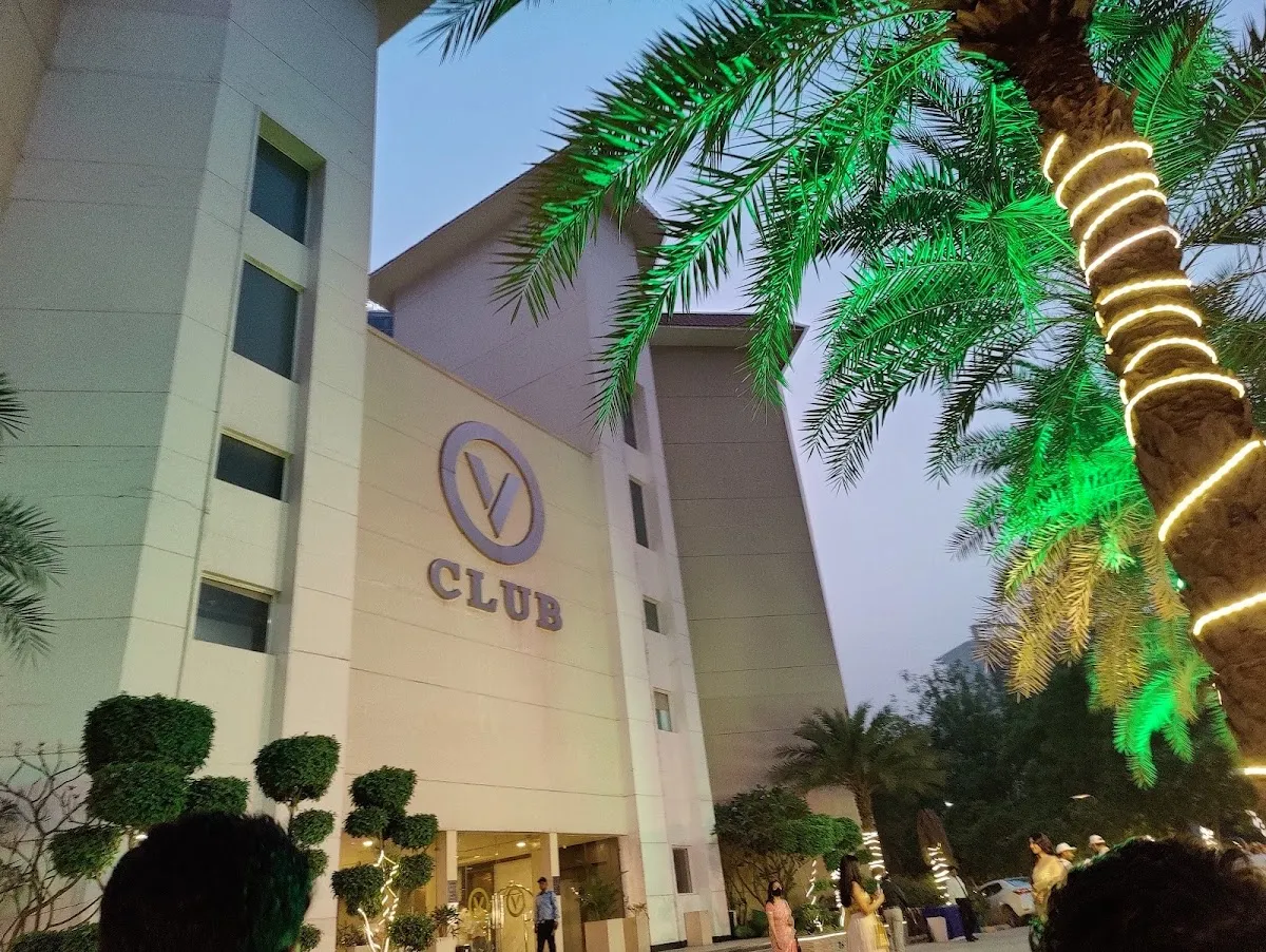 V Club photo 2