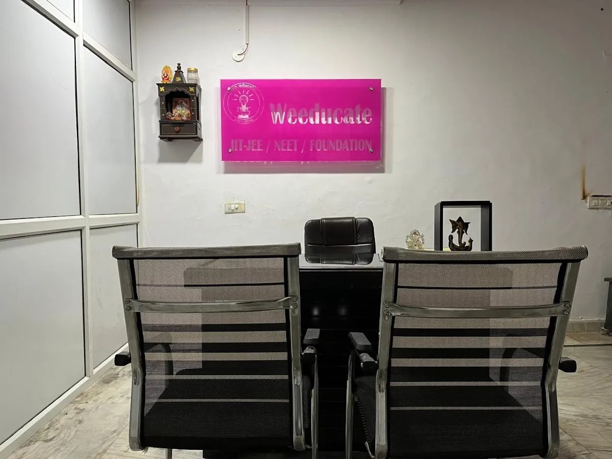 We Educate - Premier IIT JEE & NEET Coaching Gurugram Haryana Sector 46 photo 5