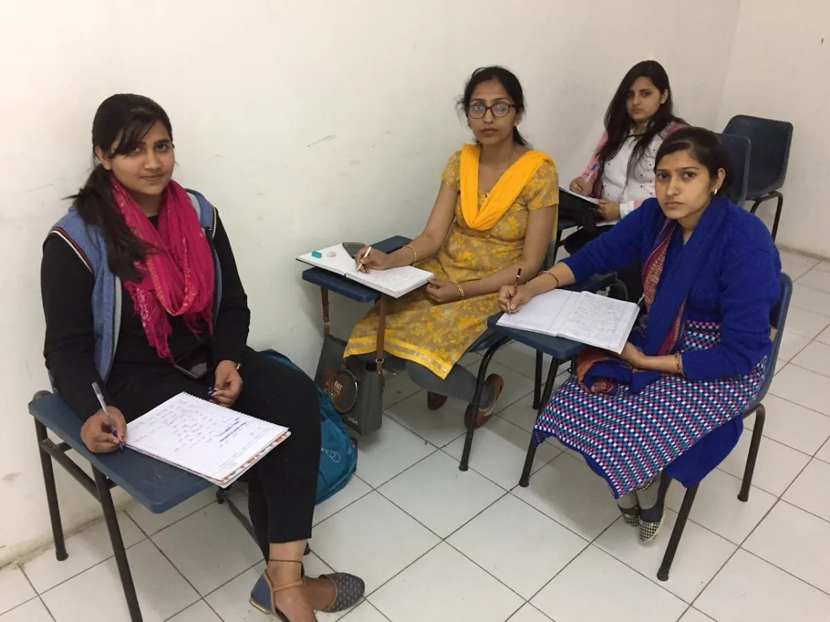 YOGG Language School photo 6