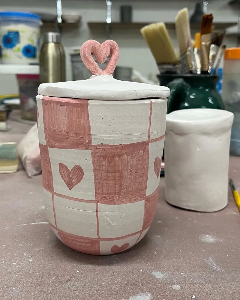 Zeventien Ceramics Studio