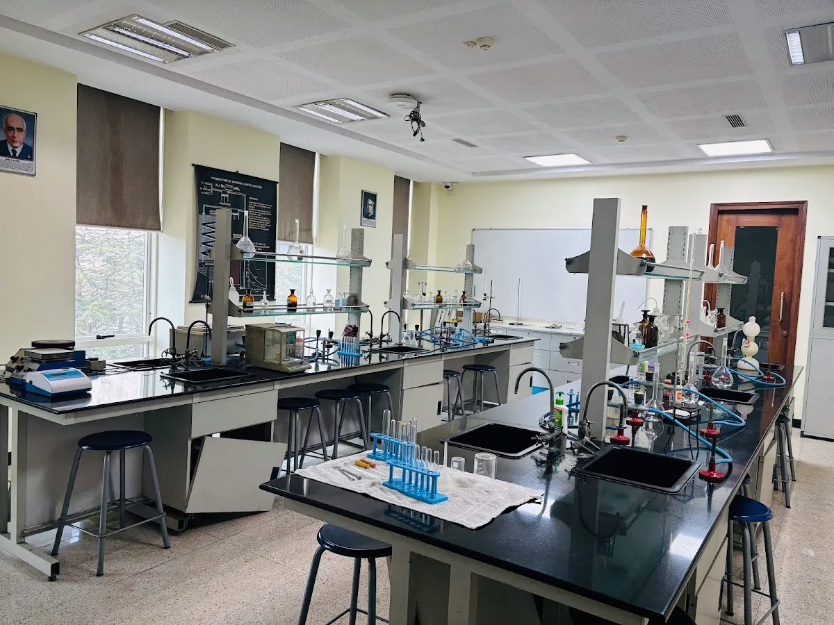 Amity Global School photo 2