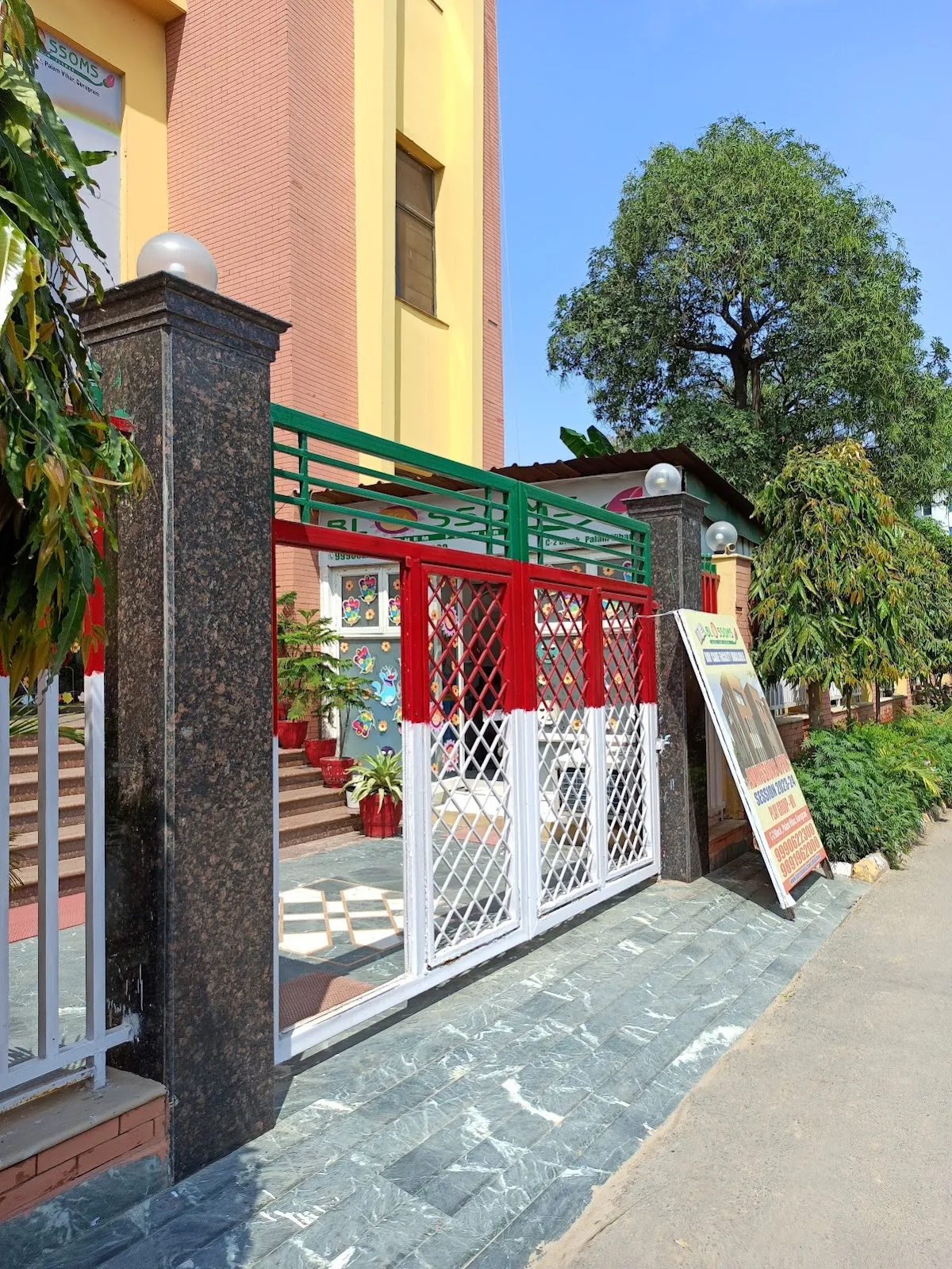 Blossoms Primary School photo 4