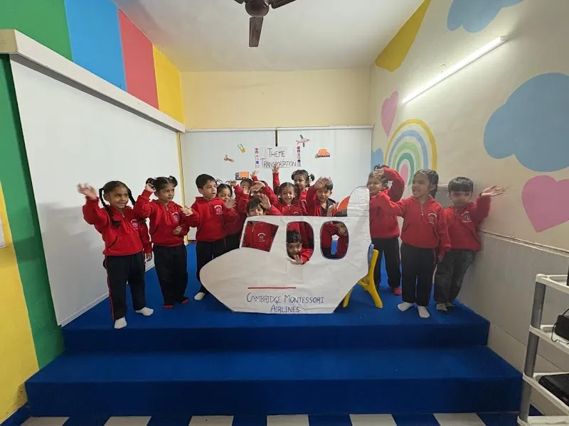 Cambridge Montessori Preschool & Daycare, Sector 4