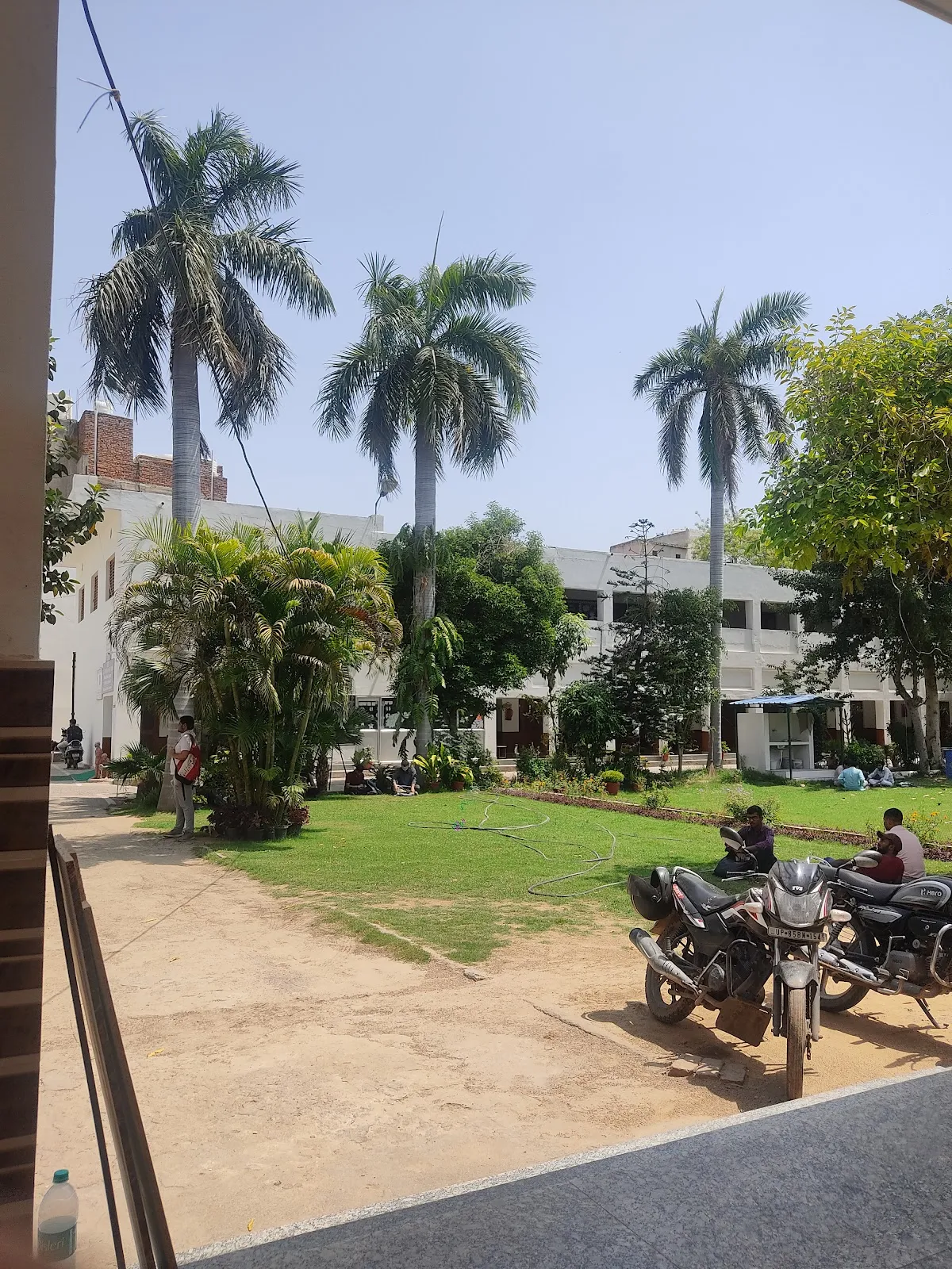 DAV Senior Sec School photo 2