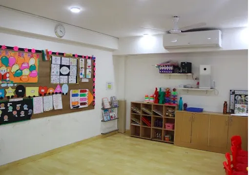 Footprints: Play School, Day Care & Creche in Sector 14 Gurugram photo 2