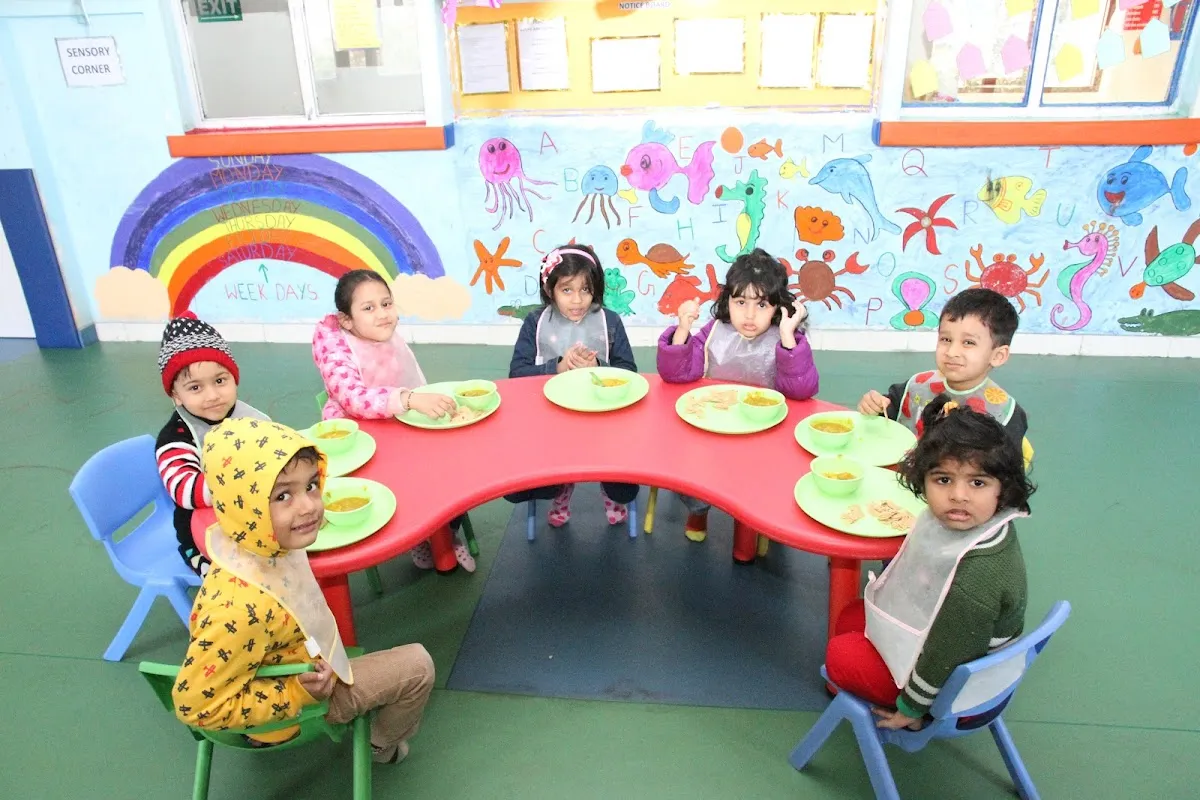 Footprints: Play School & Day Care Creche, Preschool in DLF Phase 4, Gurugram photo 2