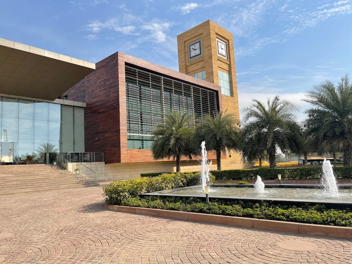 GD GOENKA SIGNATURE SCHOOL photo 4