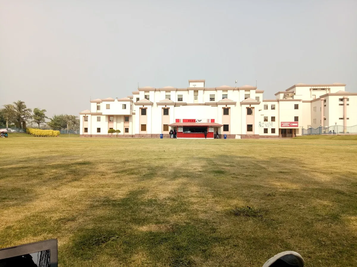 GD Goenka World School photo 5