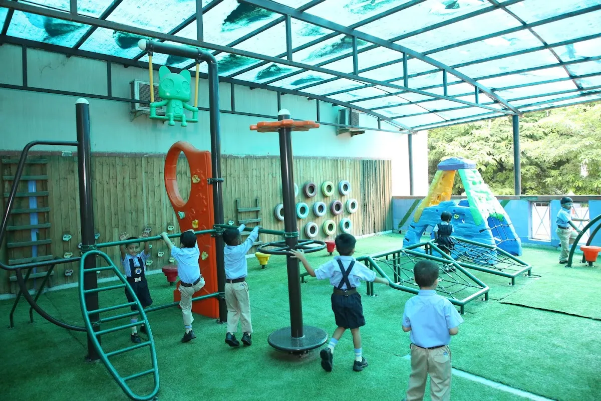 Gitanjali International School in DLF Phase 4 Gurgaon | Best Nursery School | Day Care & Play School in Gurugram photo 4