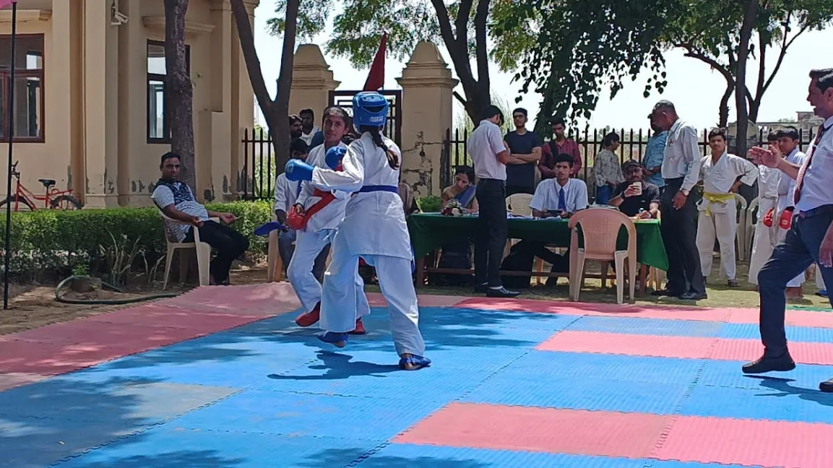 Jiwan Jyoti Senior Secondary Public School photo 3