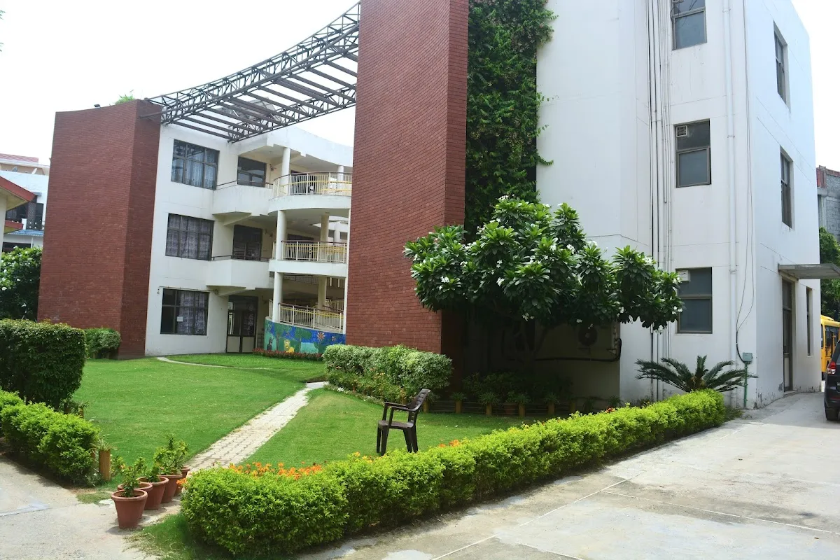 Khushboo Welfare Society photo 2