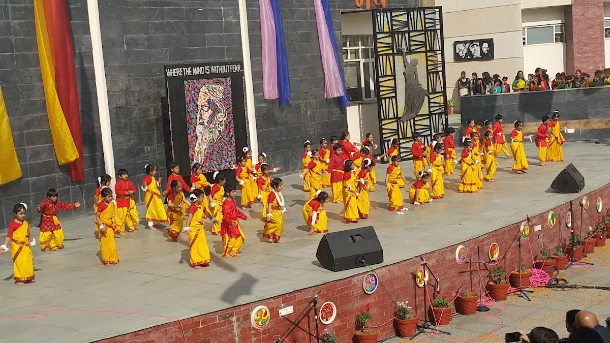 Manav Rachna International School photo 5